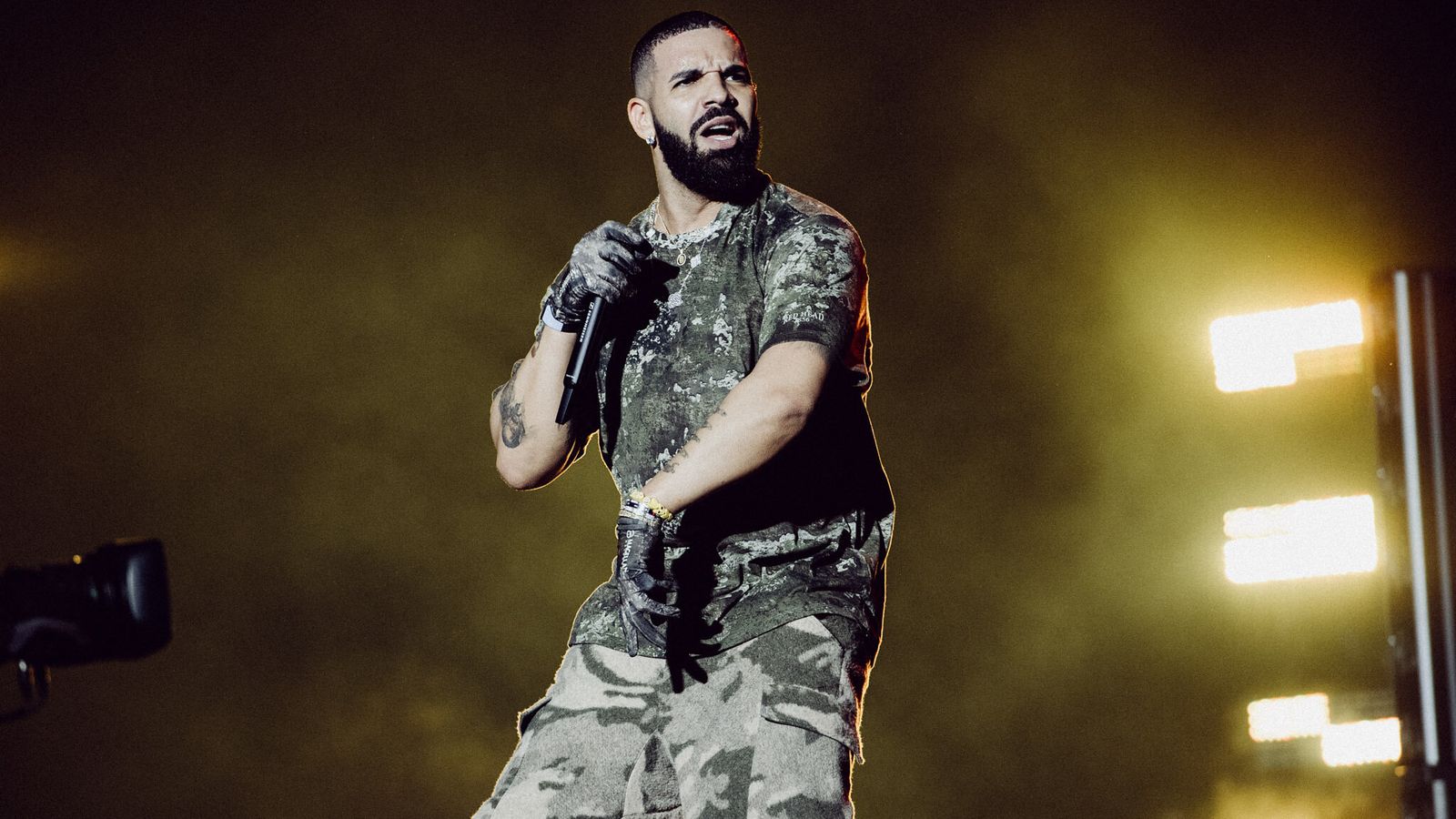 Wireless Setlist Drake Headlines Wireless Festival 2025: Unique Nightly Setlists – TRE60 ...